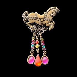 Vintage Banana Bob carousel horse multi colored crystal pin ox gold